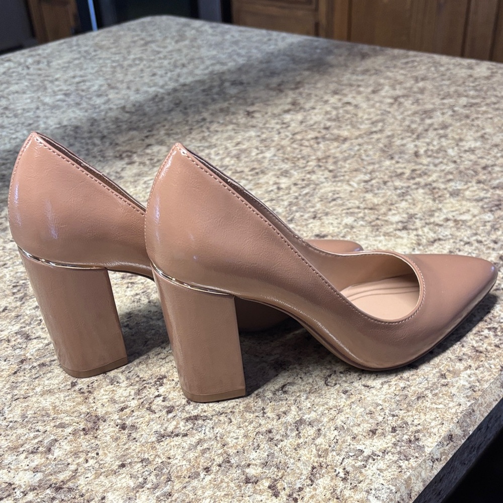 BCBGeneration Tan Block Heel Shoes